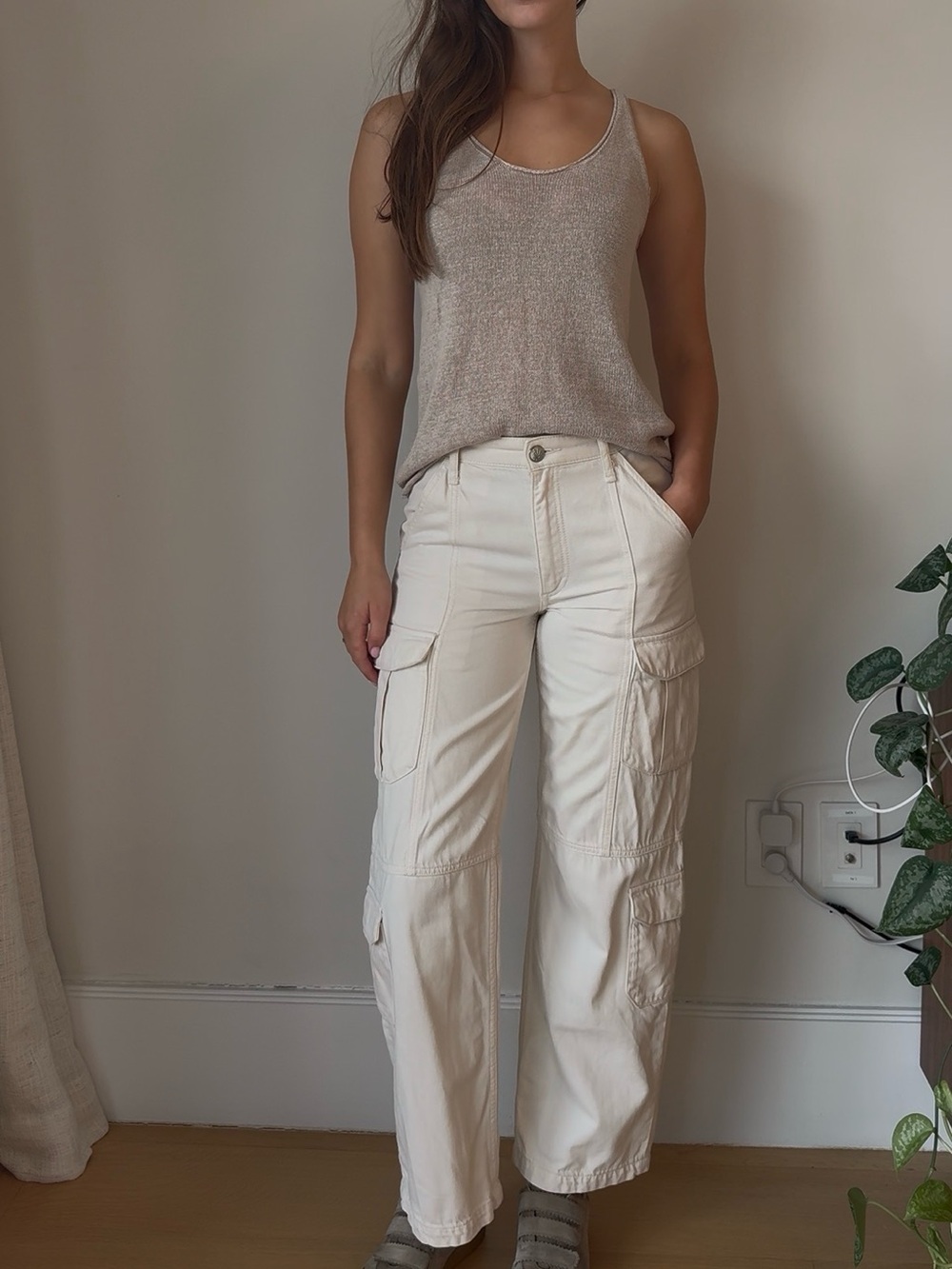 rag & bone High-Rise Cargo Pants in Cream